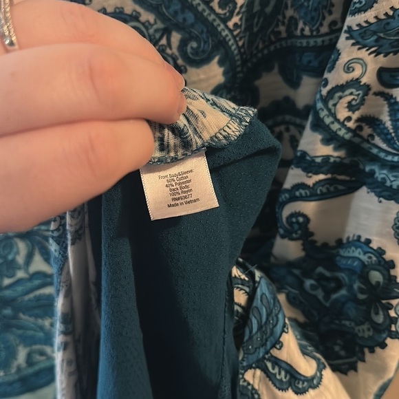 St‎ Johns Bay Paisley Top | 2X - Picture 4 of 4